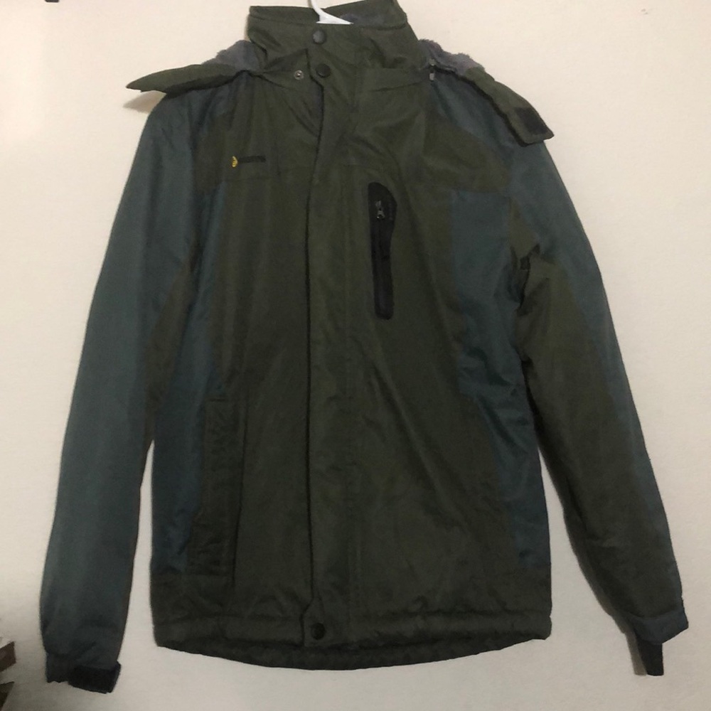 Gemyse Men's Mountain Waterproof Snow Jacket Winter Windproof Jacket sz S